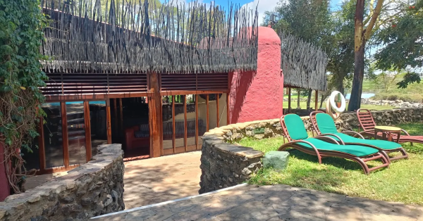 Amboseli Serena Safari Lodge