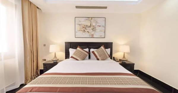 Esiankiki Resort & Spa