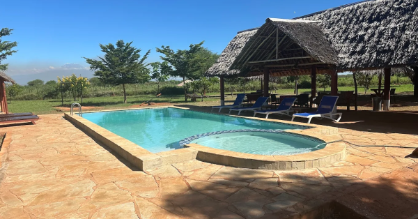 Lake Jipe Eco Lodge