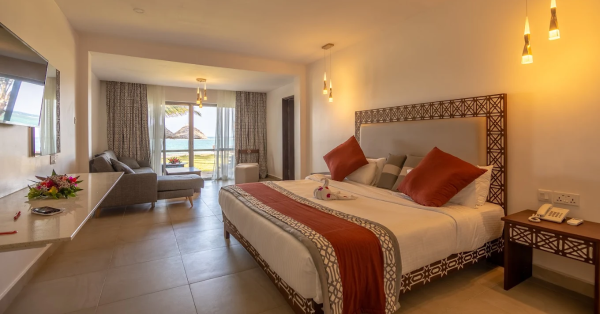 Southern Palms Beach Resort