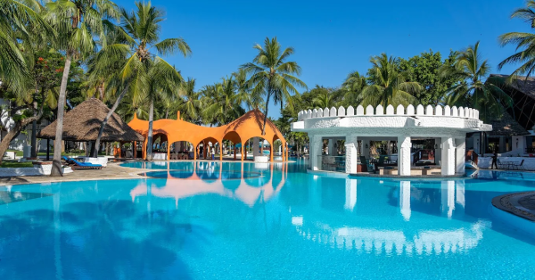 Southern Palms Beach Resort